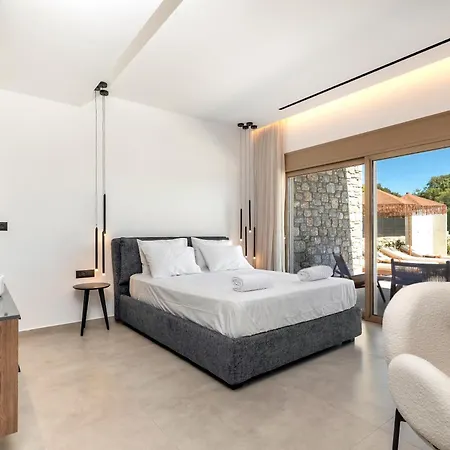 Emerald Estate Asgourou