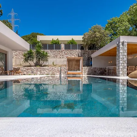 Villa Emerald Estate Asgourou