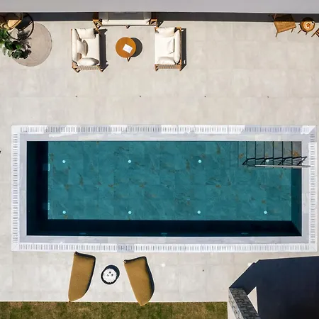 Emerald Estate Asgourou