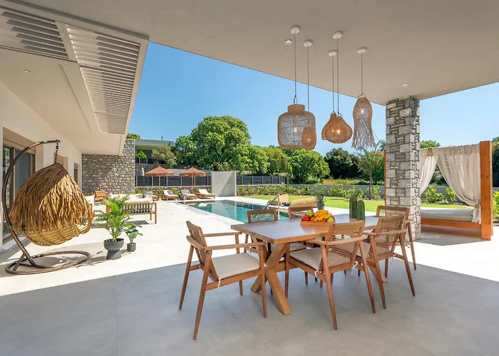 Villa Emerald & Ruby Asgourou