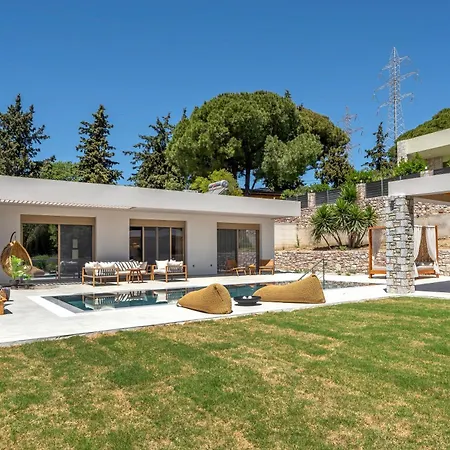 Emerald & Ruby Villa