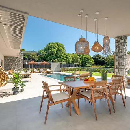 Villa Emerald & Ruby Asgourou