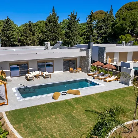 Villa Emerald & Ruby Asgourou