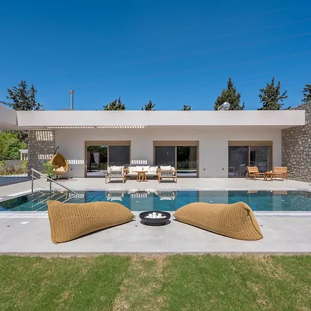Emerald & Ruby Villa *