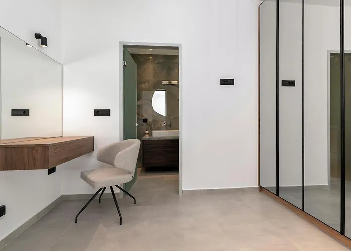 Emerald & Ruby Villas فيلة Asgourou