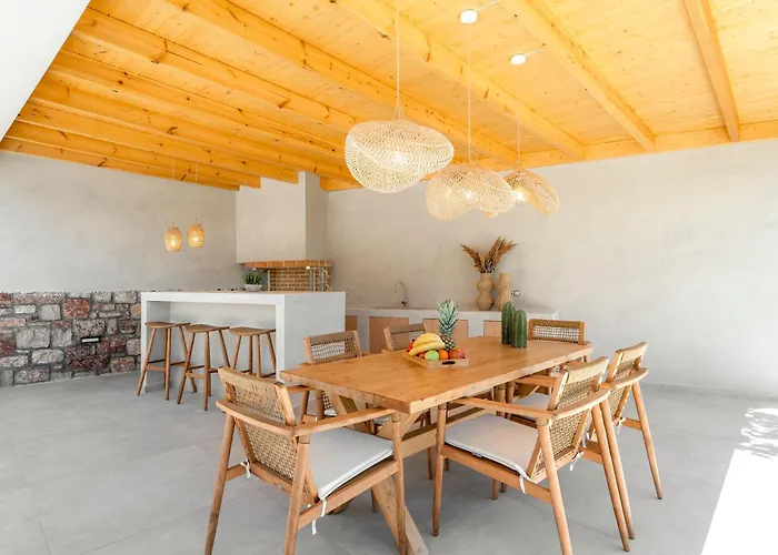 Emerald & Ruby ヴィラ *