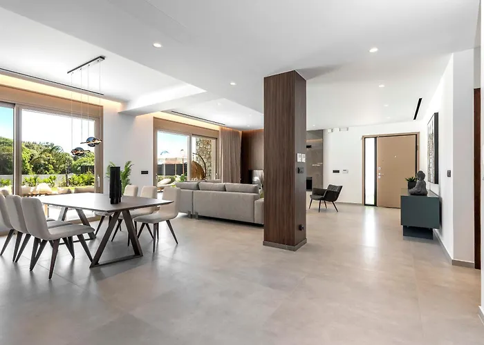 Emerald & Ruby Villas