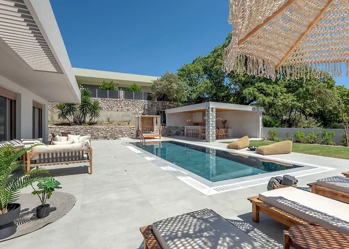 Villa Emerald & Ruby Asgourou