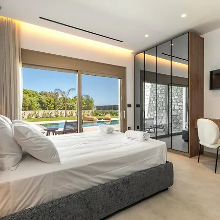 Emerald Estate Willa Asgourou