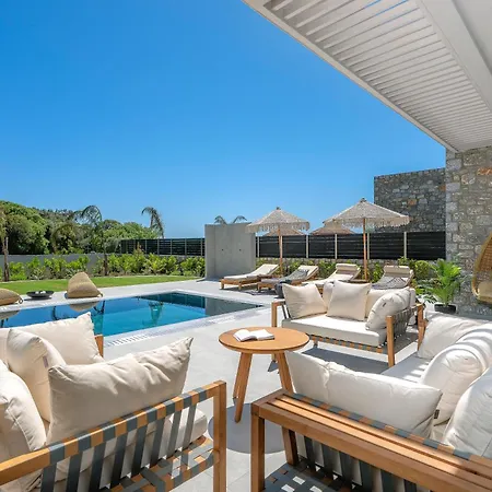 Emerald Estate Willa