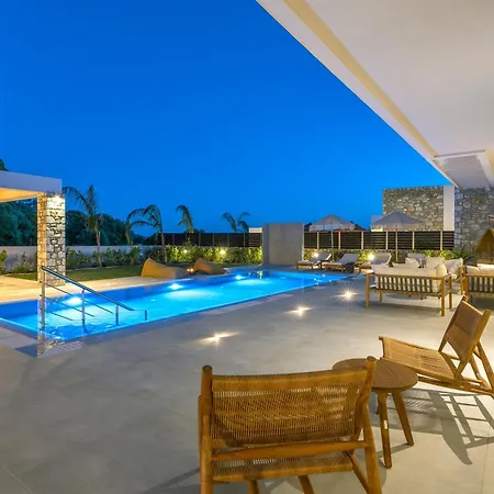 Emerald Estate Villa *