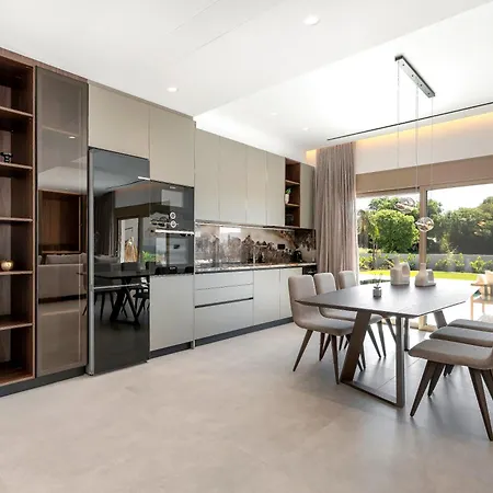 Vila Emerald & Ruby Asgourou