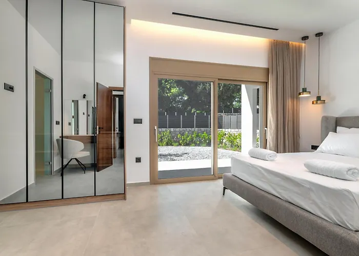 Villa Emerald & Ruby